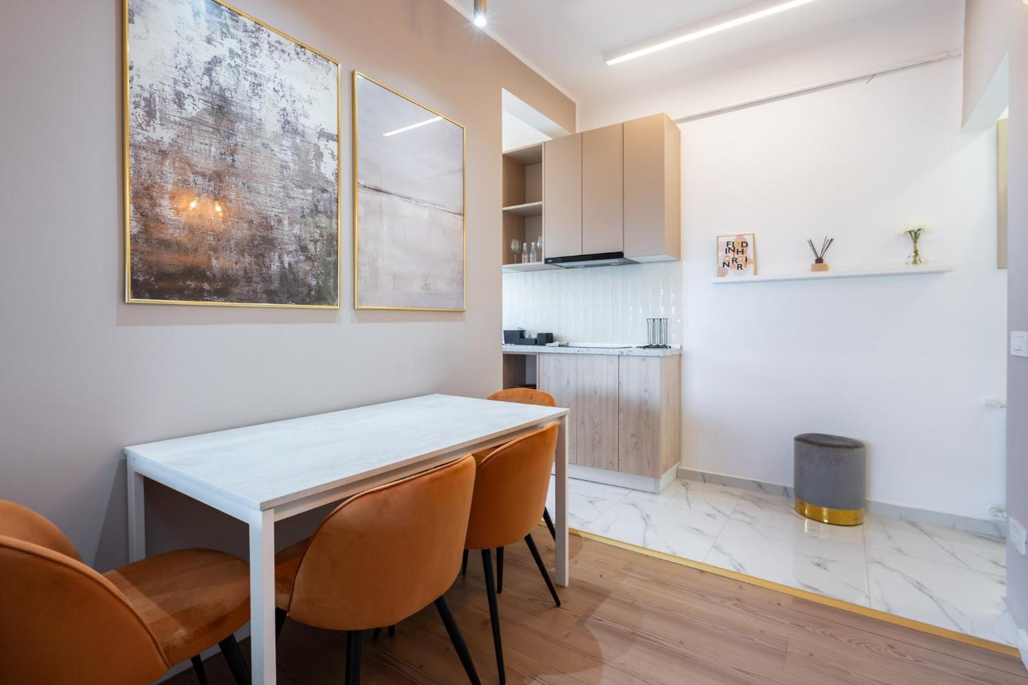 Sunset - Luxury Studio On Calea Victoriei Bucureşti Ngoại thất bức ảnh