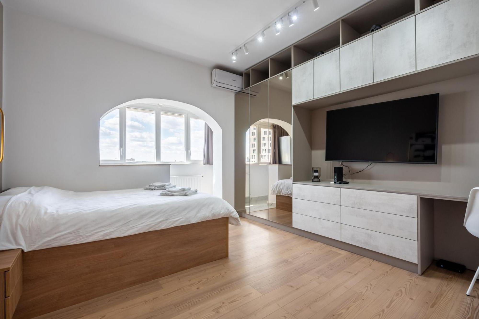 Sunset - Luxury Studio On Calea Victoriei Bucureşti Ngoại thất bức ảnh