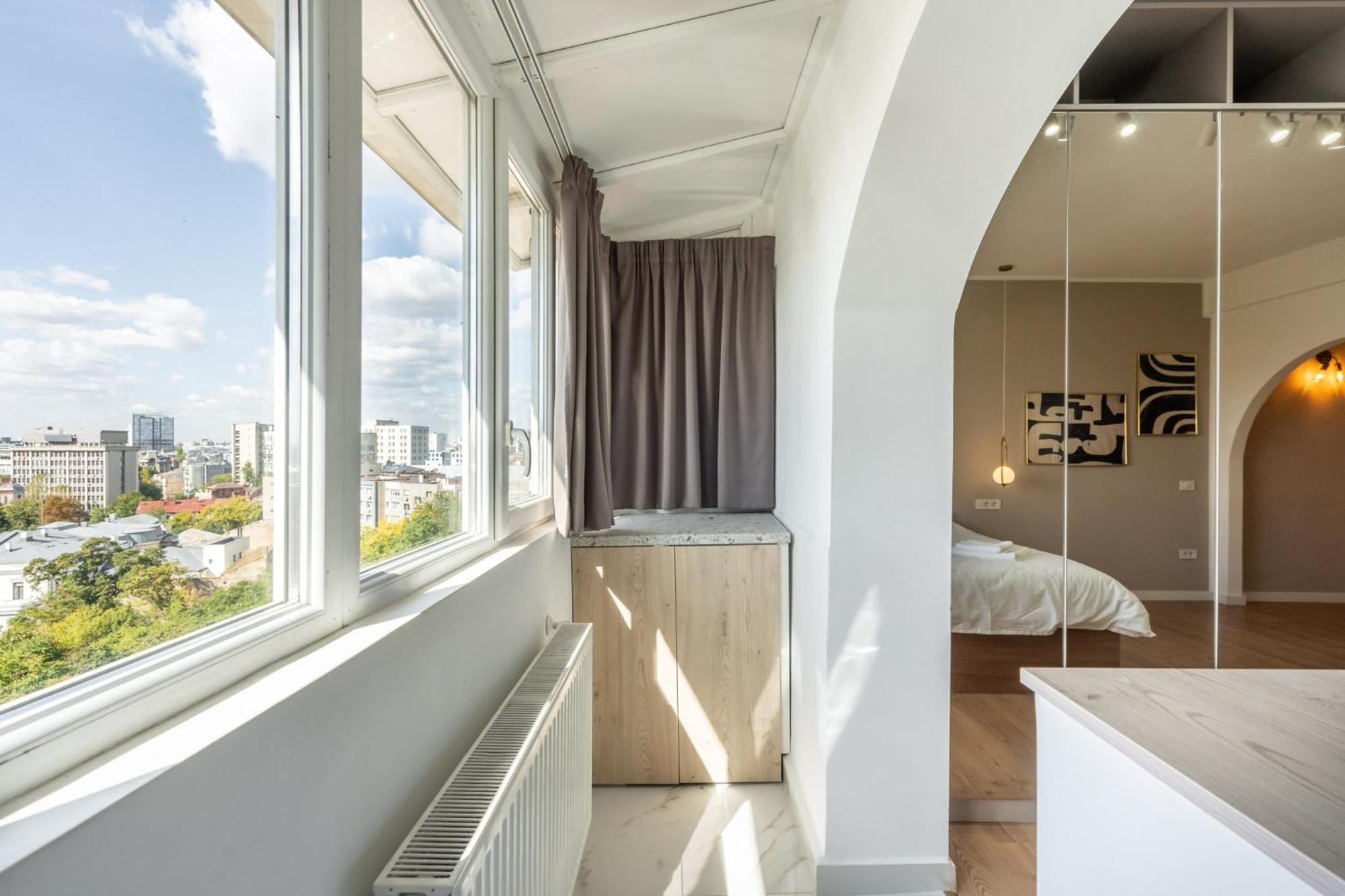 Sunset - Luxury Studio On Calea Victoriei Bucureşti Ngoại thất bức ảnh