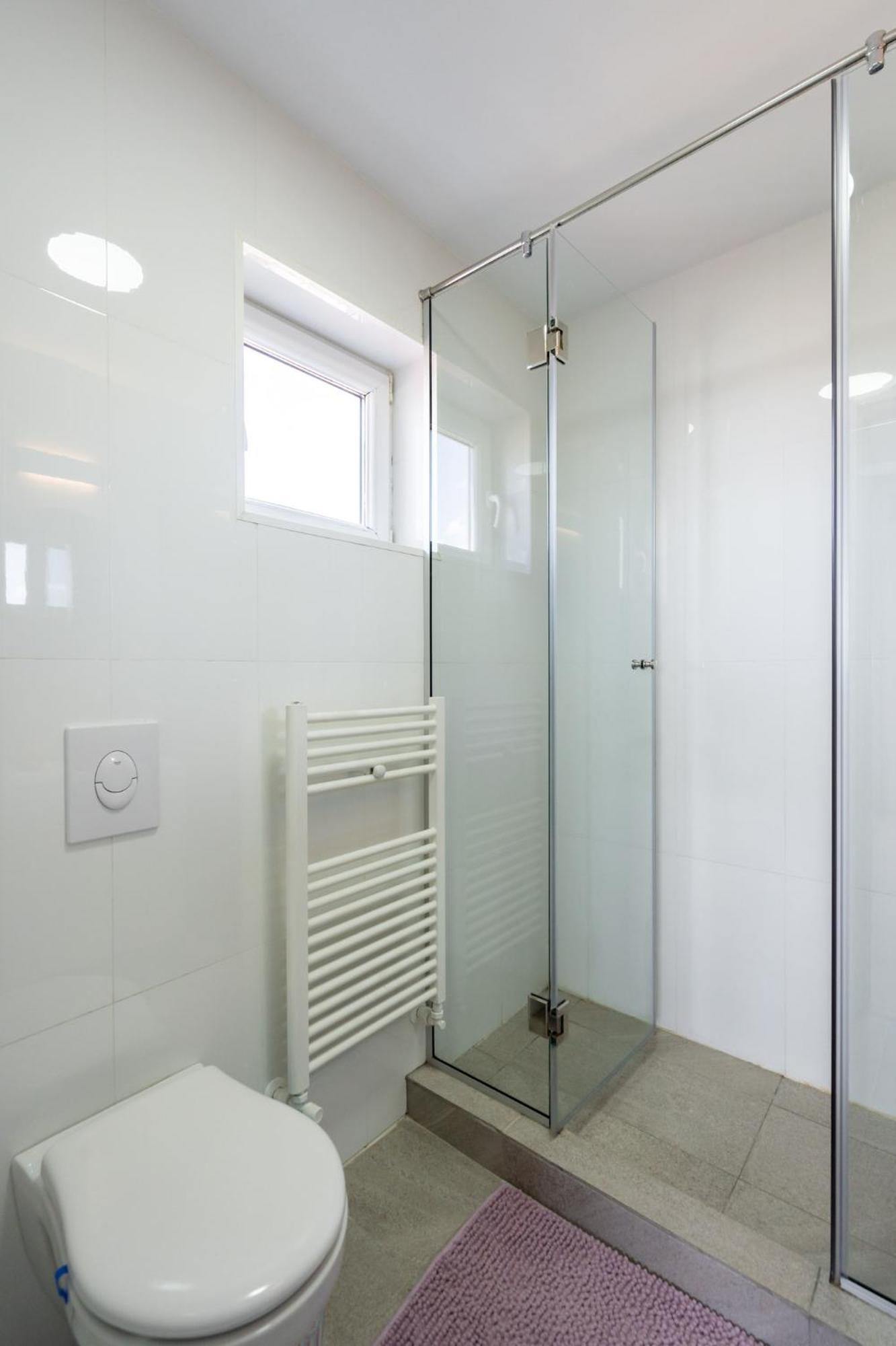 Sunset - Luxury Studio On Calea Victoriei Bucureşti Ngoại thất bức ảnh